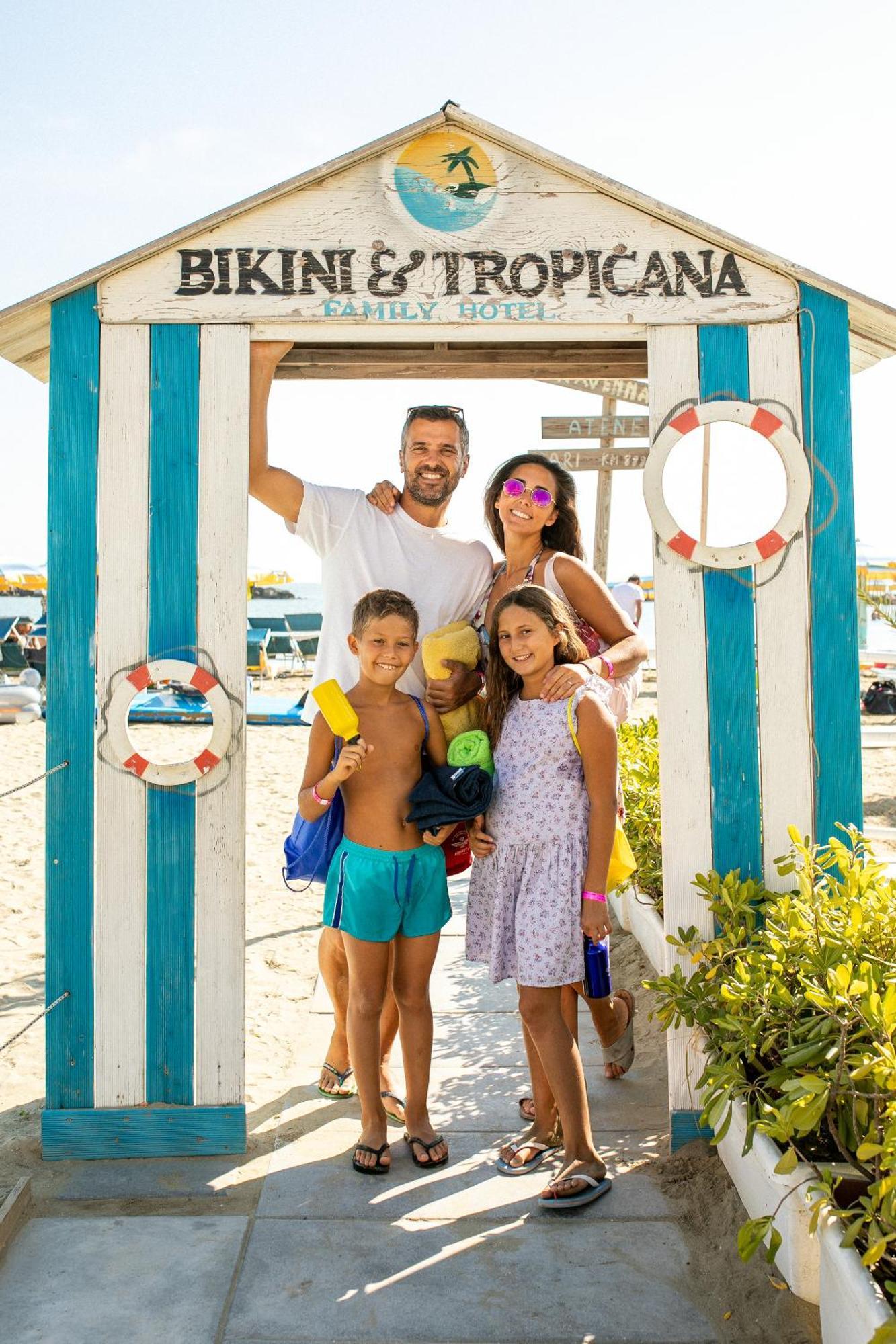 Bikini Tropicana Family Hotel Lido Di Savio Εξωτερικό φωτογραφία