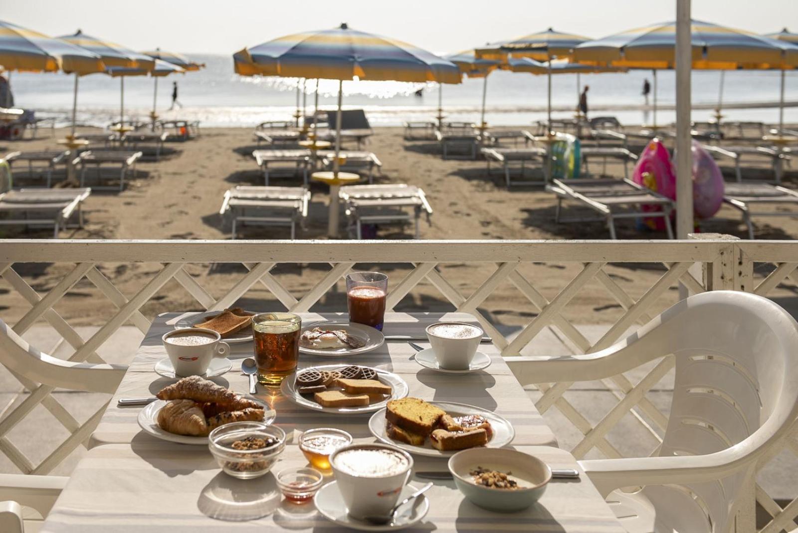 Bikini Tropicana Family Hotel Lido Di Savio Εξωτερικό φωτογραφία